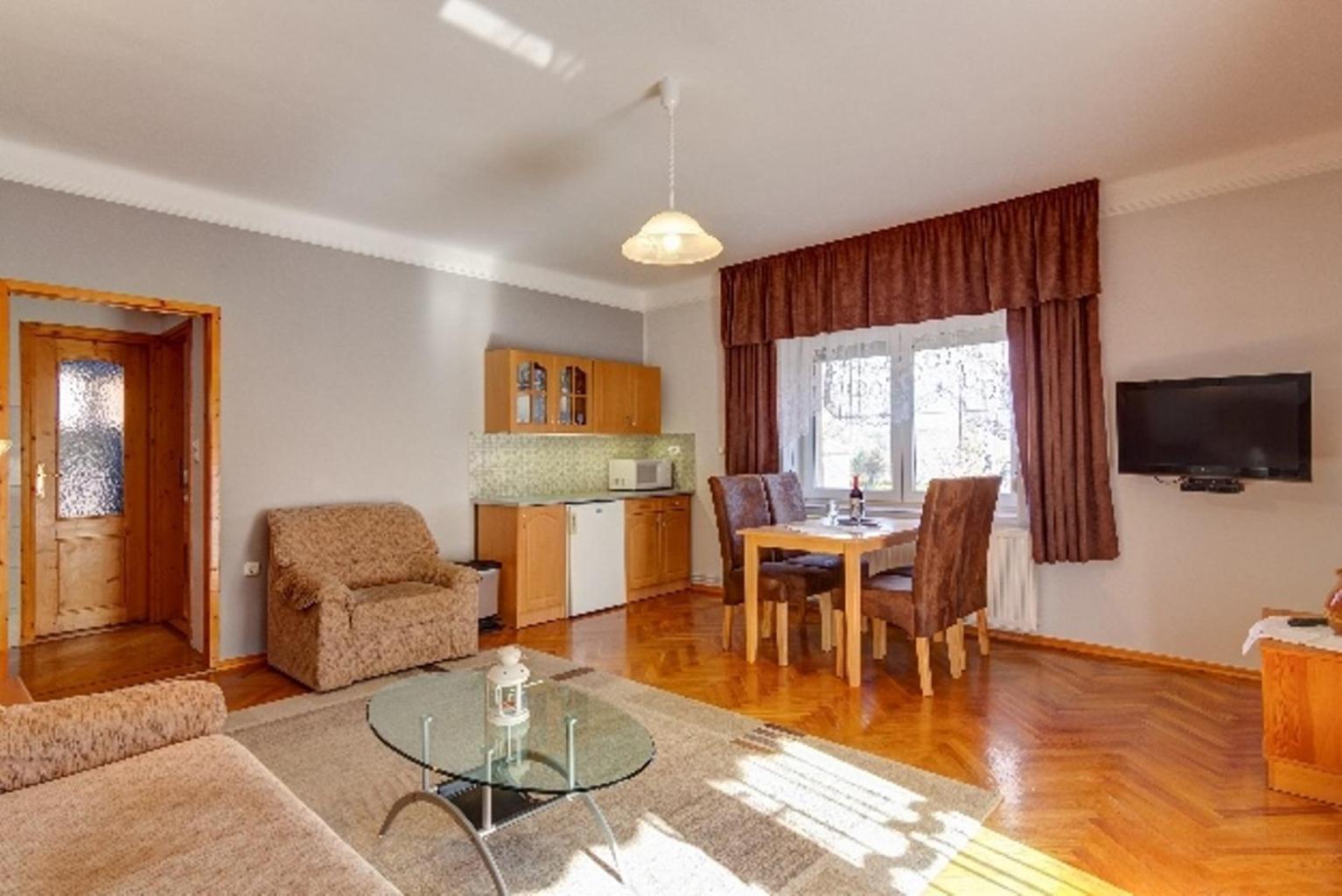 Andrea Villa Heviz I Balaton Exterior foto